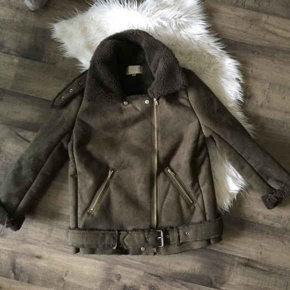 JOA Los Angeles Jackets & Blazers -  EDITOR’S PICK: JOA Faux Suede and Sherpa Jacket